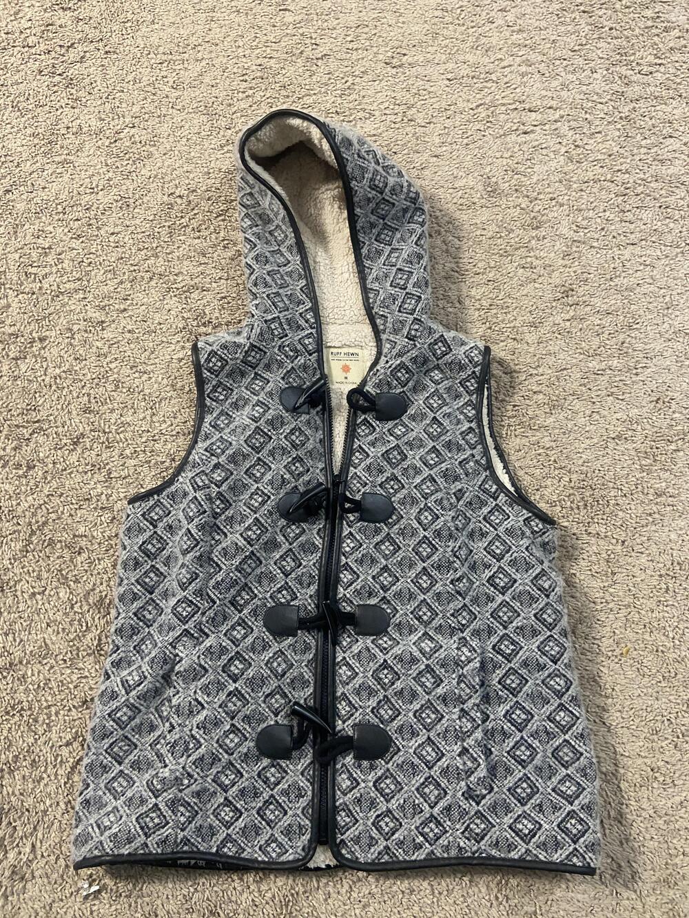 Ruff Hewn Vest Womens Medium Gray Hooded Sherpa Lined Toggle Zip Diamond Knit